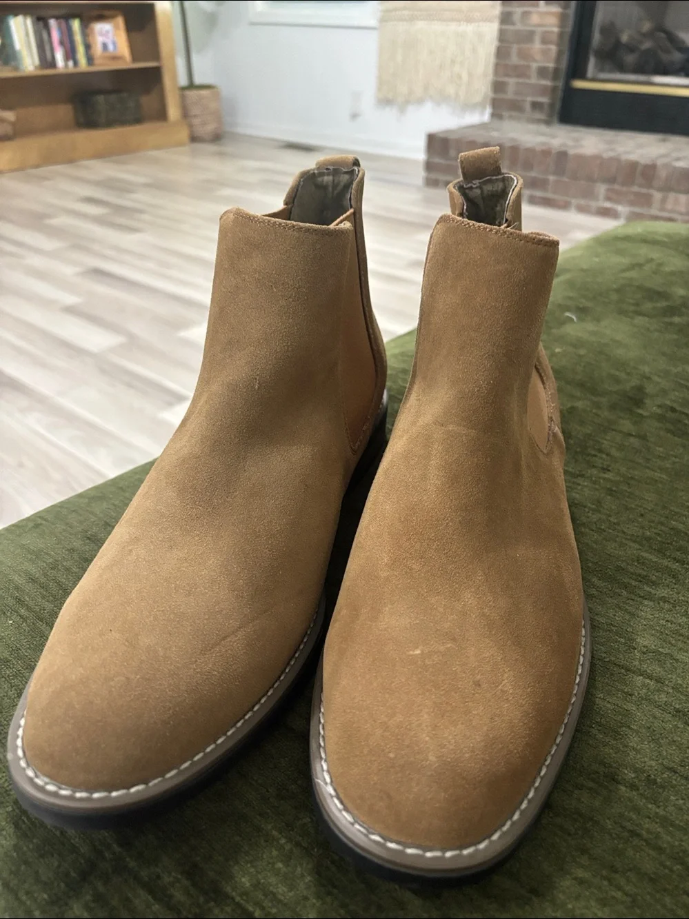 Bruno Marc Men’s Timeless Suede Leather Tan Chelsea Boots Size 12 NWOT